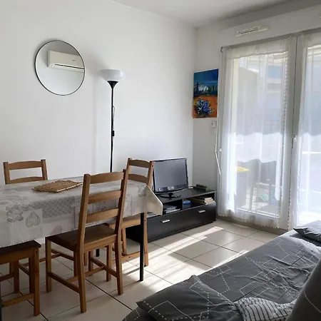 T2 Avec Climatisation Et Terrasse A - Fr-1-553-320 شقة